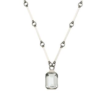 647. A Wiwen Nilsson sterling and rock crystal pendant and chain, Lund 1938.