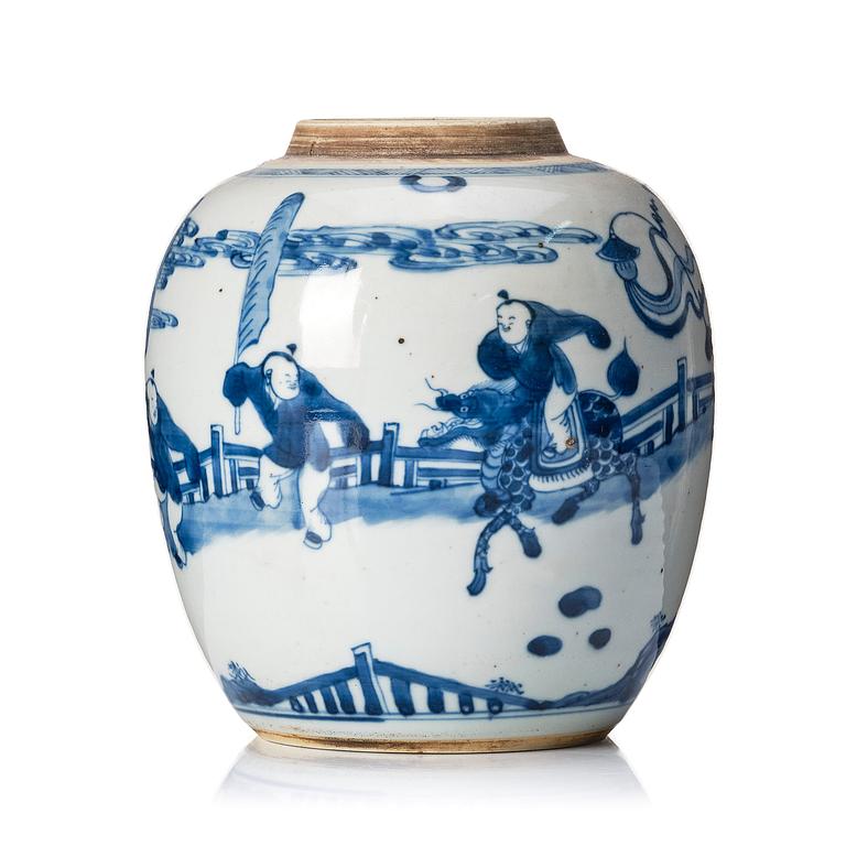 A blue and white jar, Qing dynasty, 18th Century.
