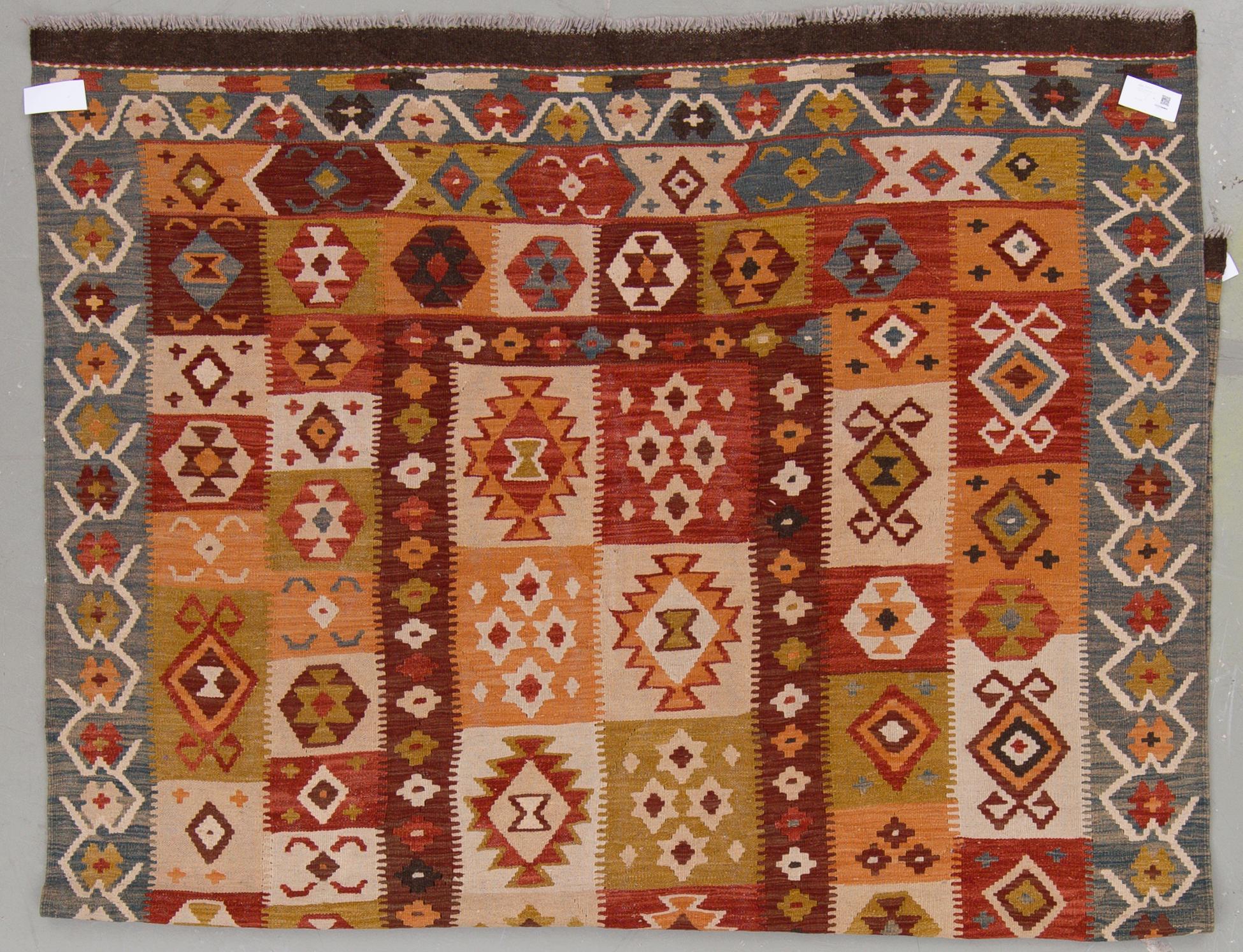 KELIM, Uzbekistan. Ca 252x178 cm.