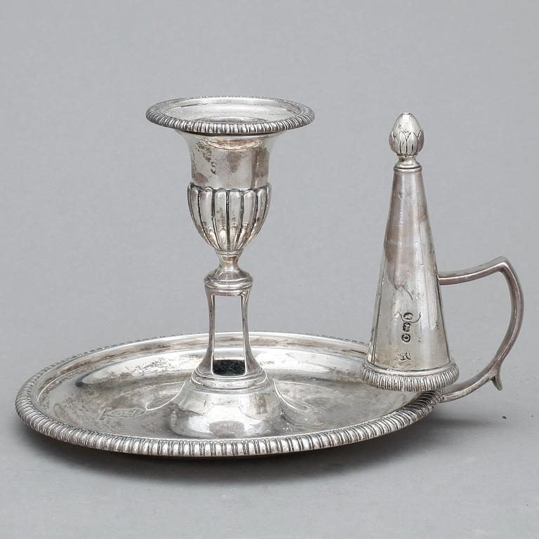 NATTLJUSSTAKE, silver, London 1809. Vikt ca 375 gram.