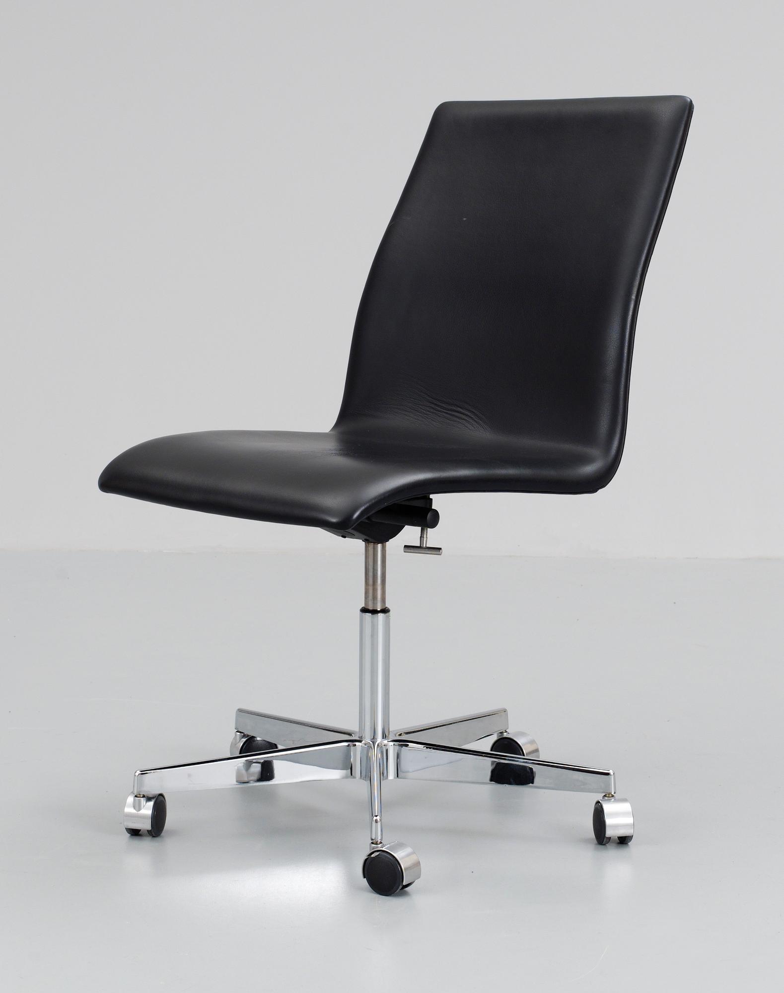 SKRIVBORDSSTOL, "Oxford", Arne Jacobsen, Fritz Hansen, Danmark, 2004.