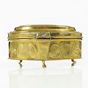 Sockerskrin, av Heinrich H. Werner (mässingslagare i Jönköping, f. 1703-d-1790), Senbarock.