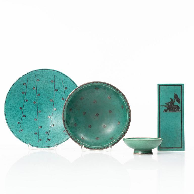 Wilhelm Kåge, An "Argenta" vas and three bowls, Gustavsberg.