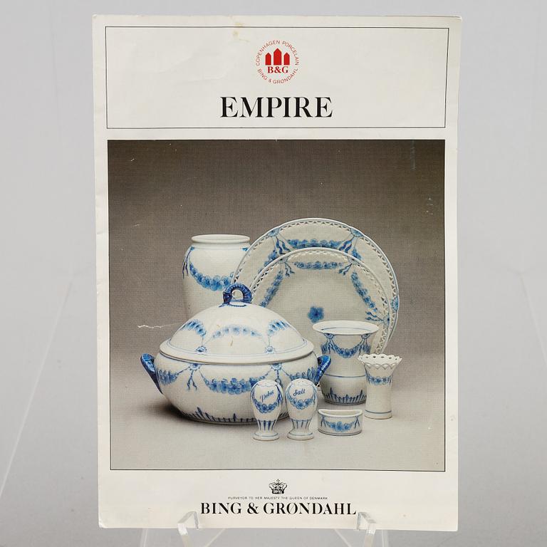 Harriet Bing, a 50-piece porcelain dinner and coffee service, "Empire", Bing & Grøndahl, Danmark.