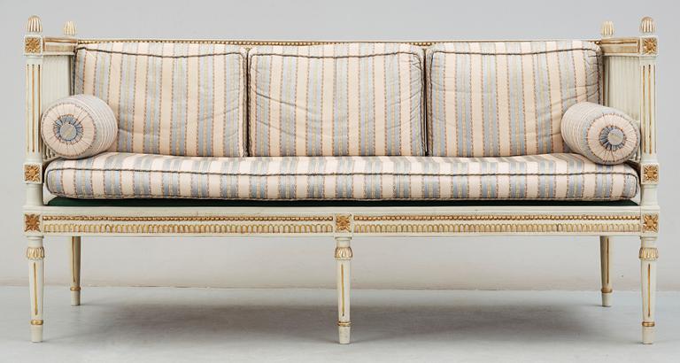 SOFFA, gustaviansk, omkring 1800-talets mitt.