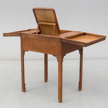 A 19th century vanity table.