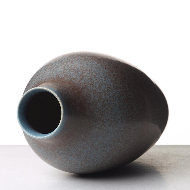 Carl-Harry Stålhane, a stoneware vase, Rörstrand, Sweden 1950-60's.