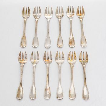 A set of twelve silver oyster forks, mark of A. Bourdon De Bruyne, purveyor of the Royal Court, Gent, late 19th century.