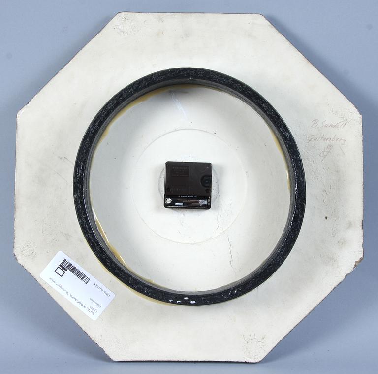 VÄGGUR, stengods, Britt-Louise Sundell, Gustavsberg Studio.