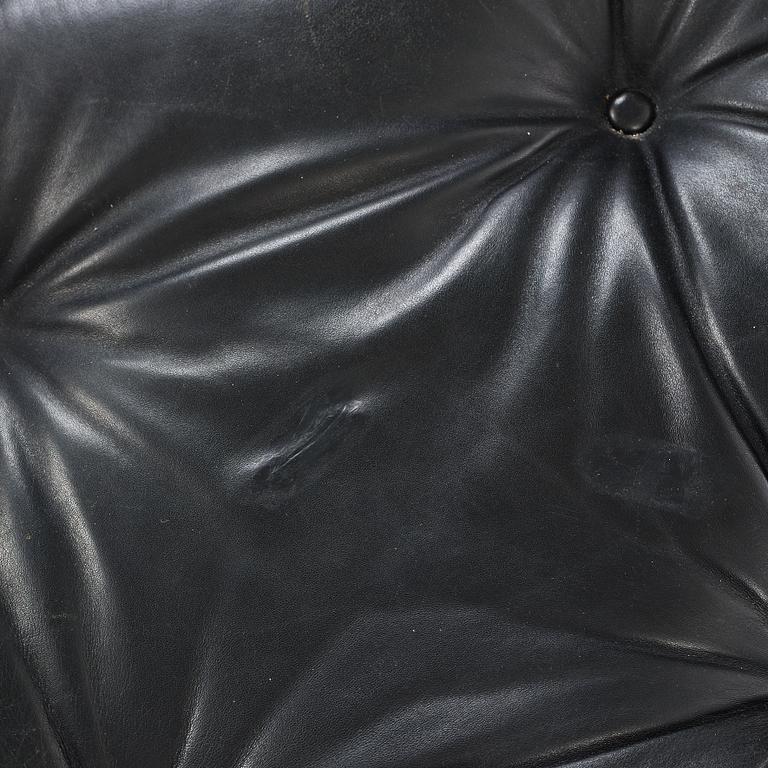 ERIC MERTHEN, fåtöljer, ett par "Amiral", Industri IRE, Skillingaryd 1960-tal.