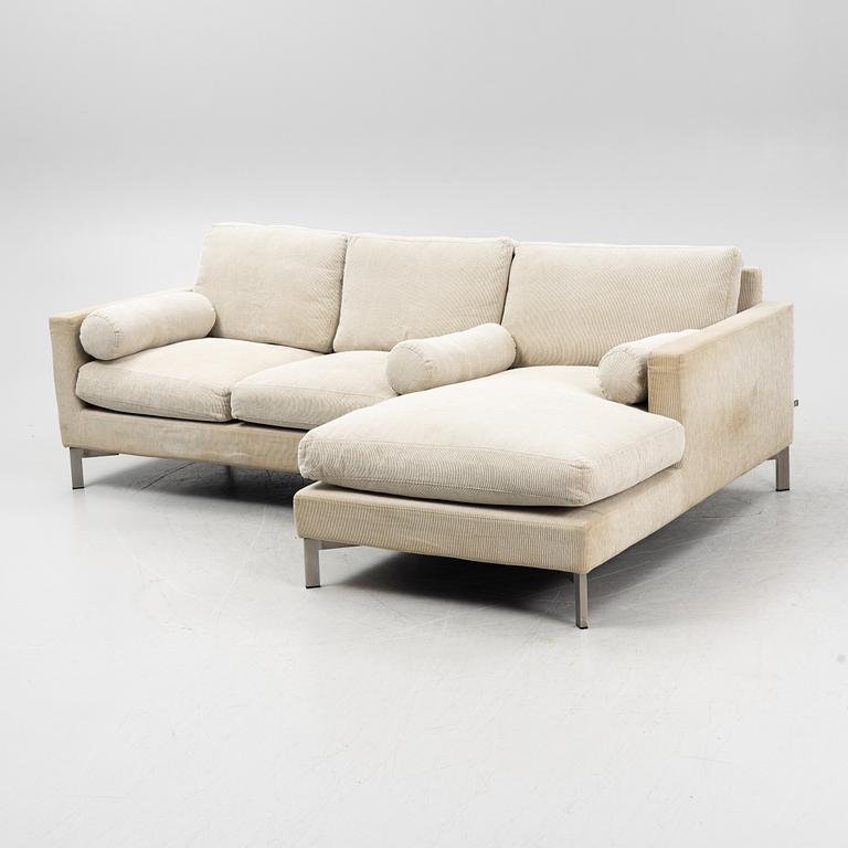 A corned sofa from Eilersen.