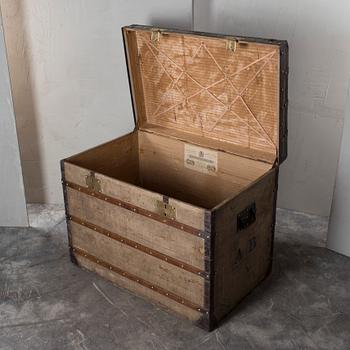 TRUNK by Louis Vuitton from late 19ths cent.