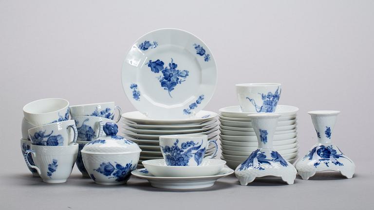 KAFFESERVIS, porslin, 25 delar, Blå Blomst, Royal Copenhagen, Danmark.