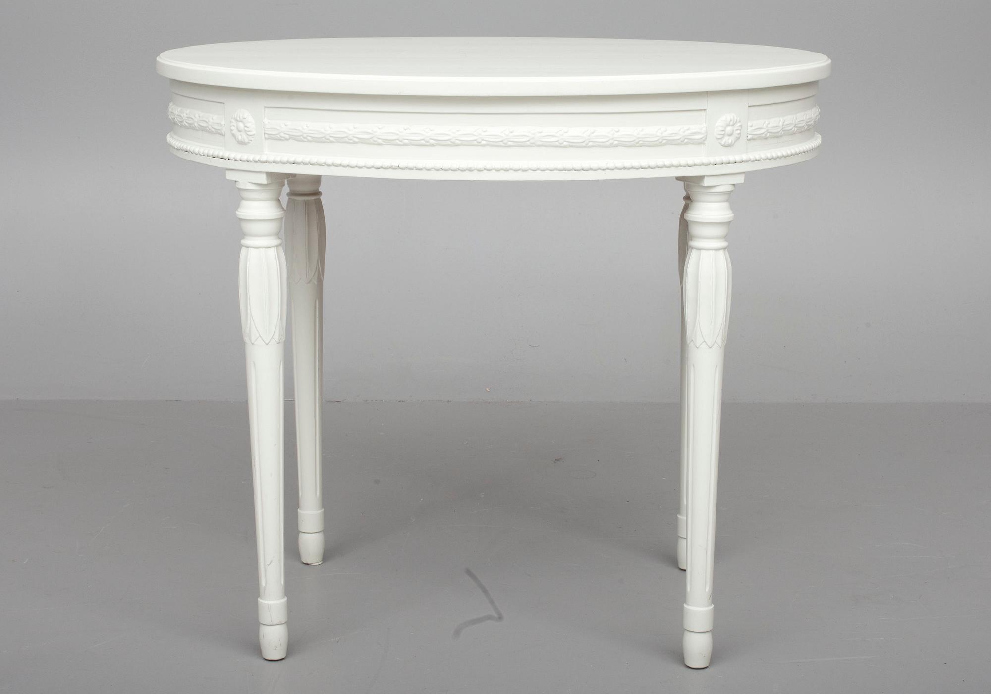 BORD, sengustaviansk stil, 1900-talets första hälft.