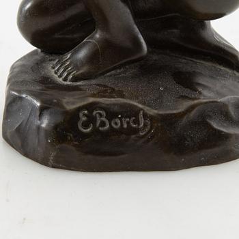 Elna Borch, Sculpture of a seated girl.