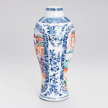 A porcelain vase, Qing dynasty, Qianlong, (1736-95).