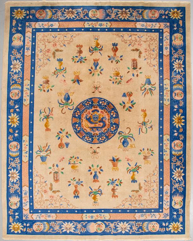 MATTO, an old China, ca 377 x 287,5 cm.
