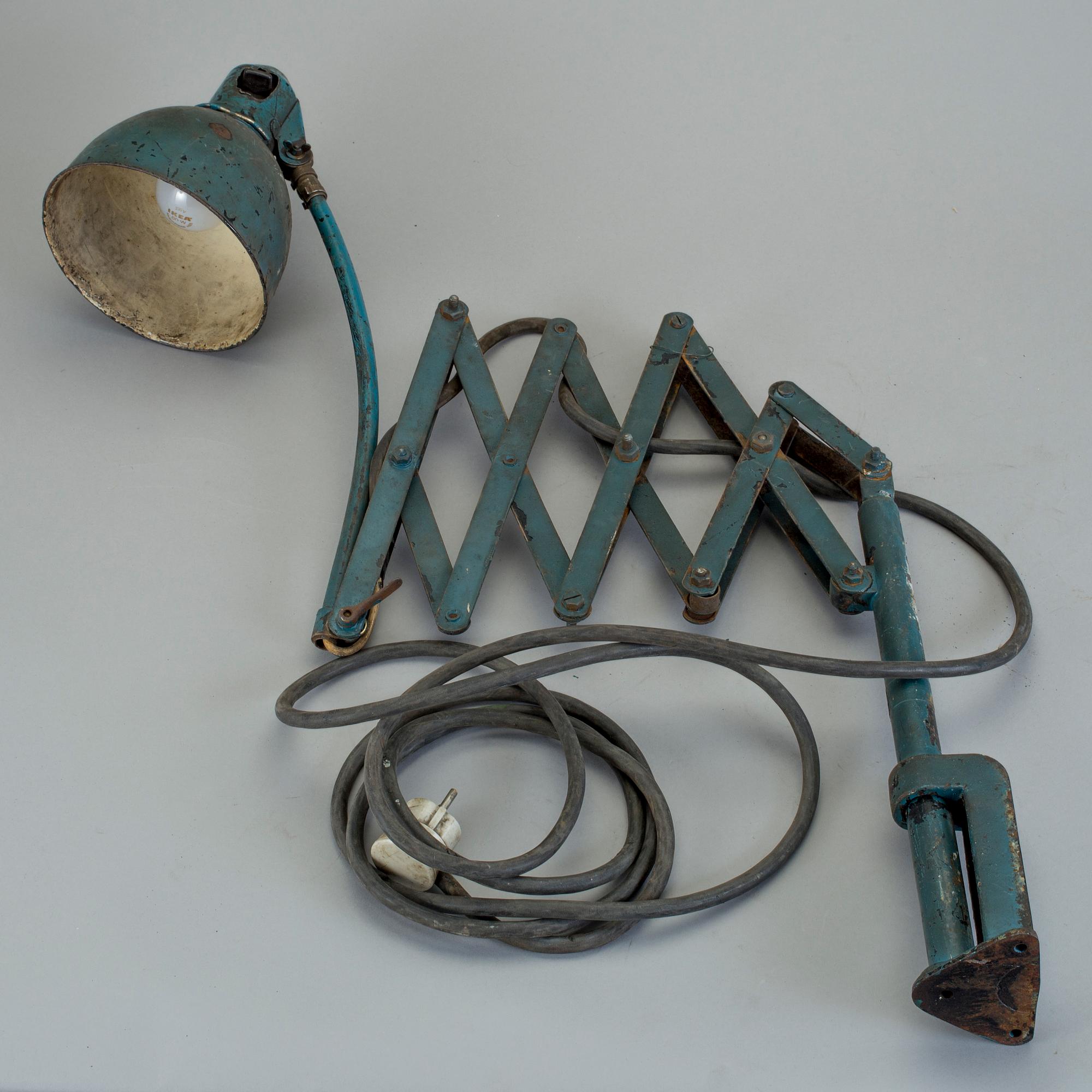 VÄGGLAMPA, industrimodell, 1900-talets mitt.
