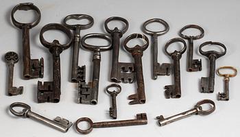 PARTI NYCKLAR, 16st. Järn. 1700/1800-tal.