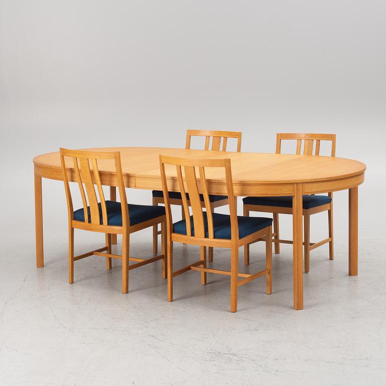 Bertil Fridhagen, a dining table with four chairs, Bodafors, second half of the 20th Century.