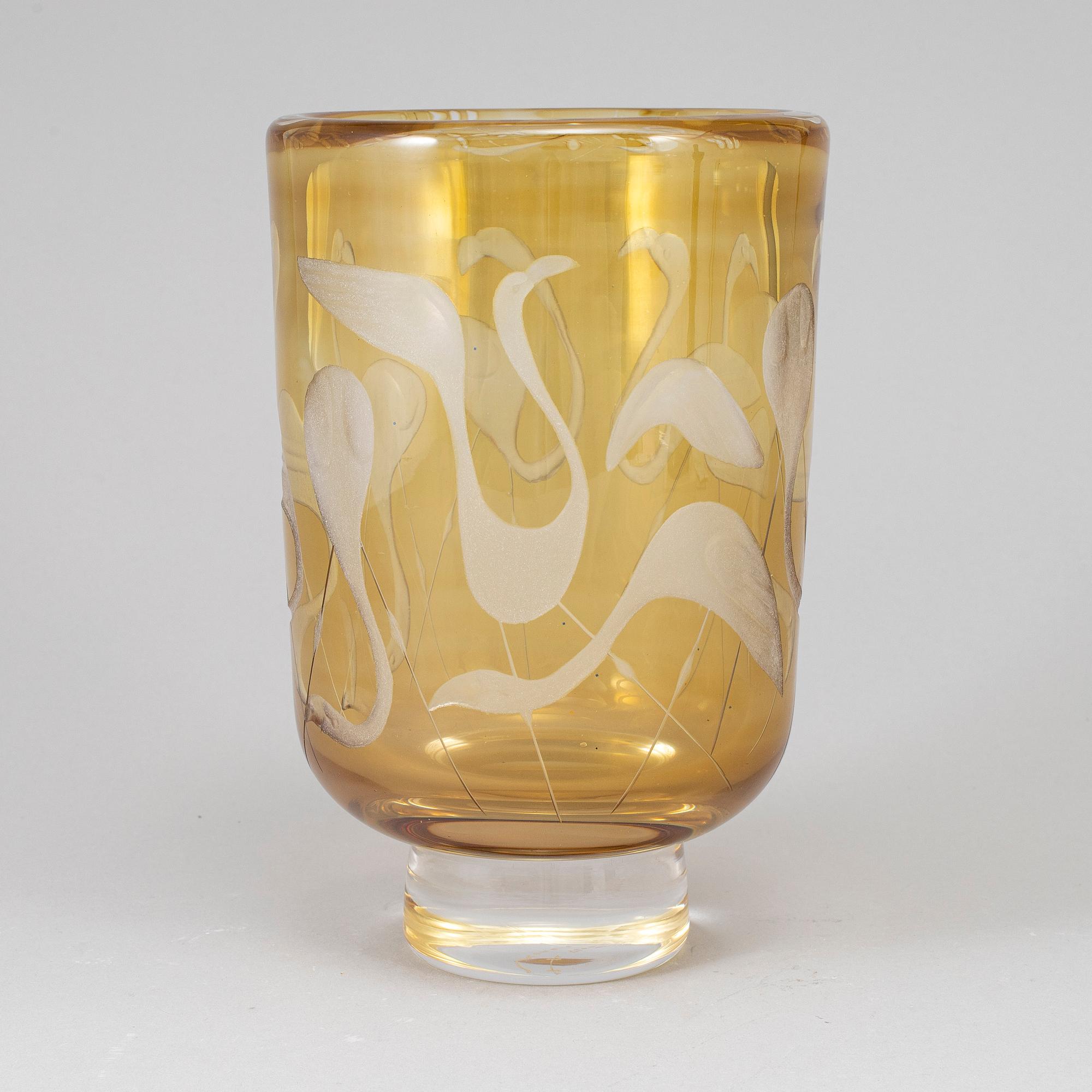 A Vicke Lindstrand engraved glass vase, Kosta, Sweden 1950-60's.