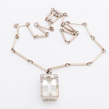 A Wiwen Nilsson sterling and rock crystal pendant and chain, stamped 'New York 39', Lund 1939.