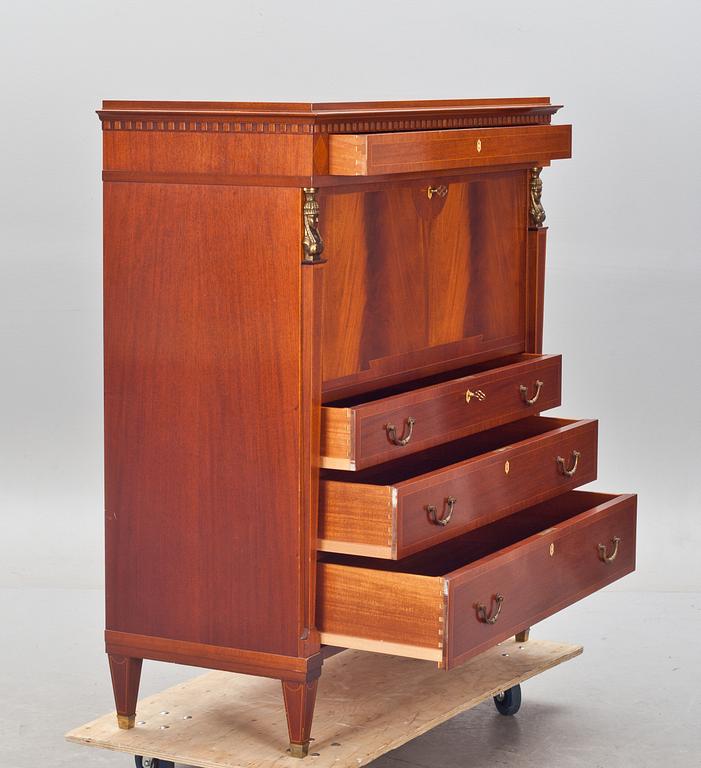 CHIFFONJÉ, empirestil, 1900-talets mitt.