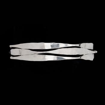 ARMRING, sterling silver, Rey Urban, 1977. Vikt ca65g.