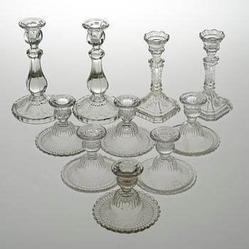 PARTI LJUSSTAKAR, pressglas, 6+2+2 st, 1900-tal.