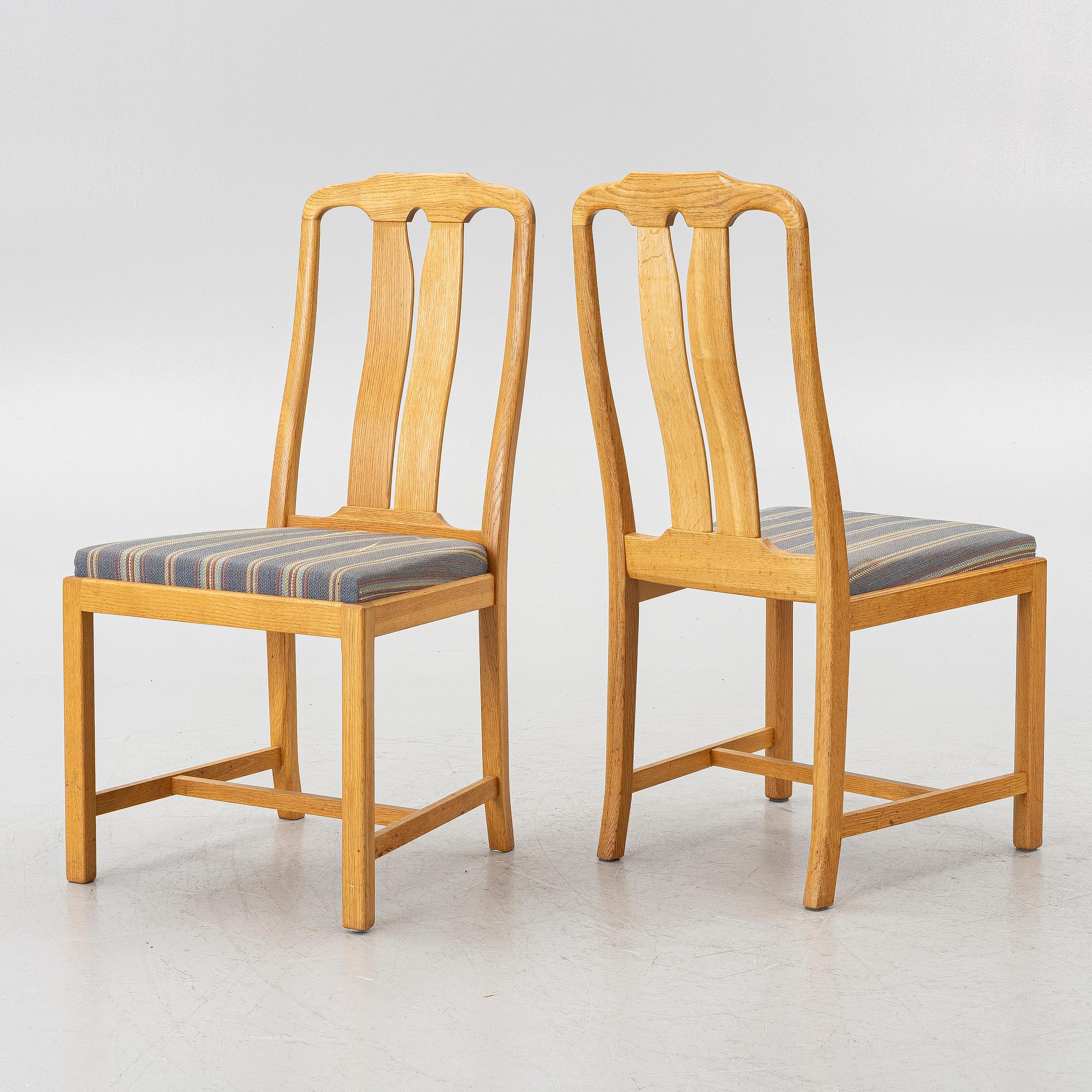 Carl Malmsten, Dining table with 6 chairs, “Ambassadör”, second half of the 20th century.