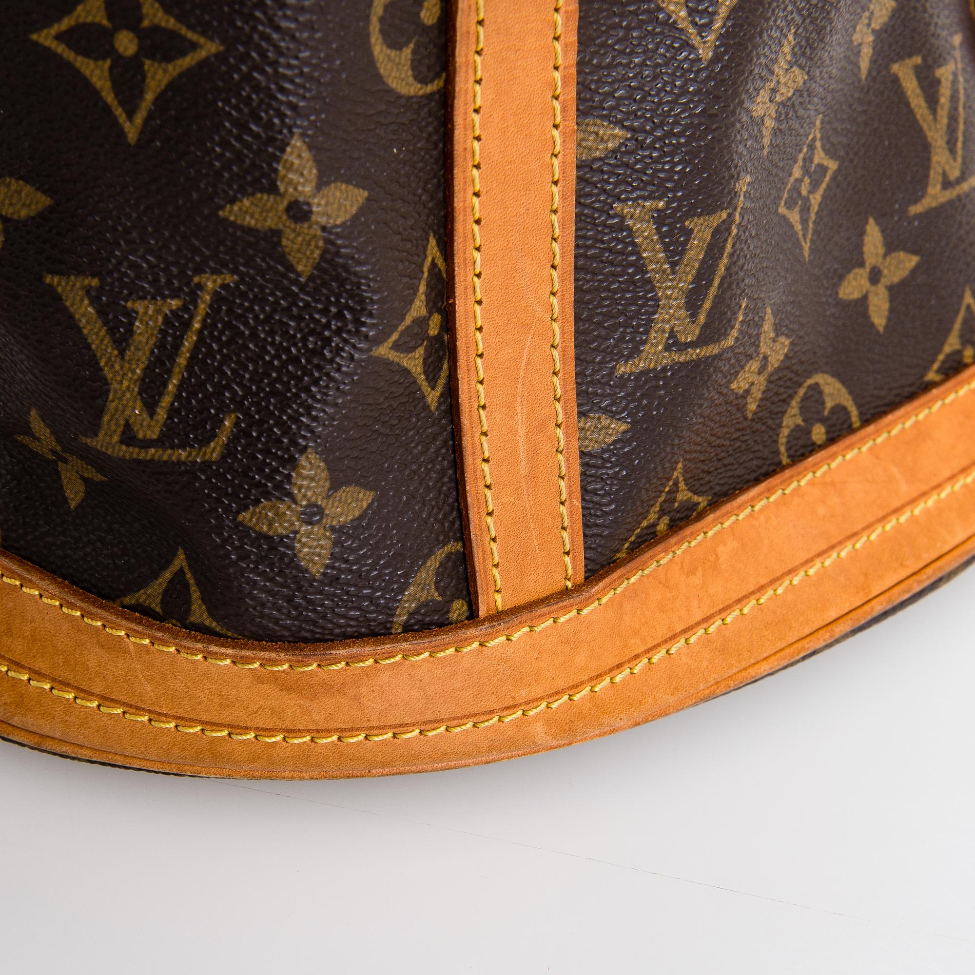 Louis Vuitton, A Monogram 'Bucket' Bag with pochette.