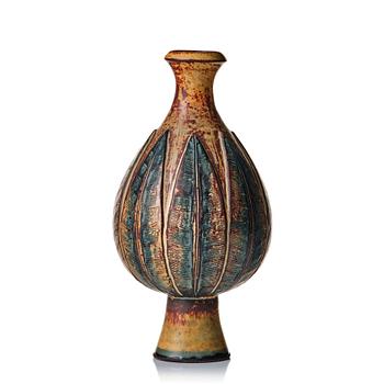 72. Wilhelm Kåge, a "Farsta" stoneware vase, Gustavsberg studio, Sweden 1948.