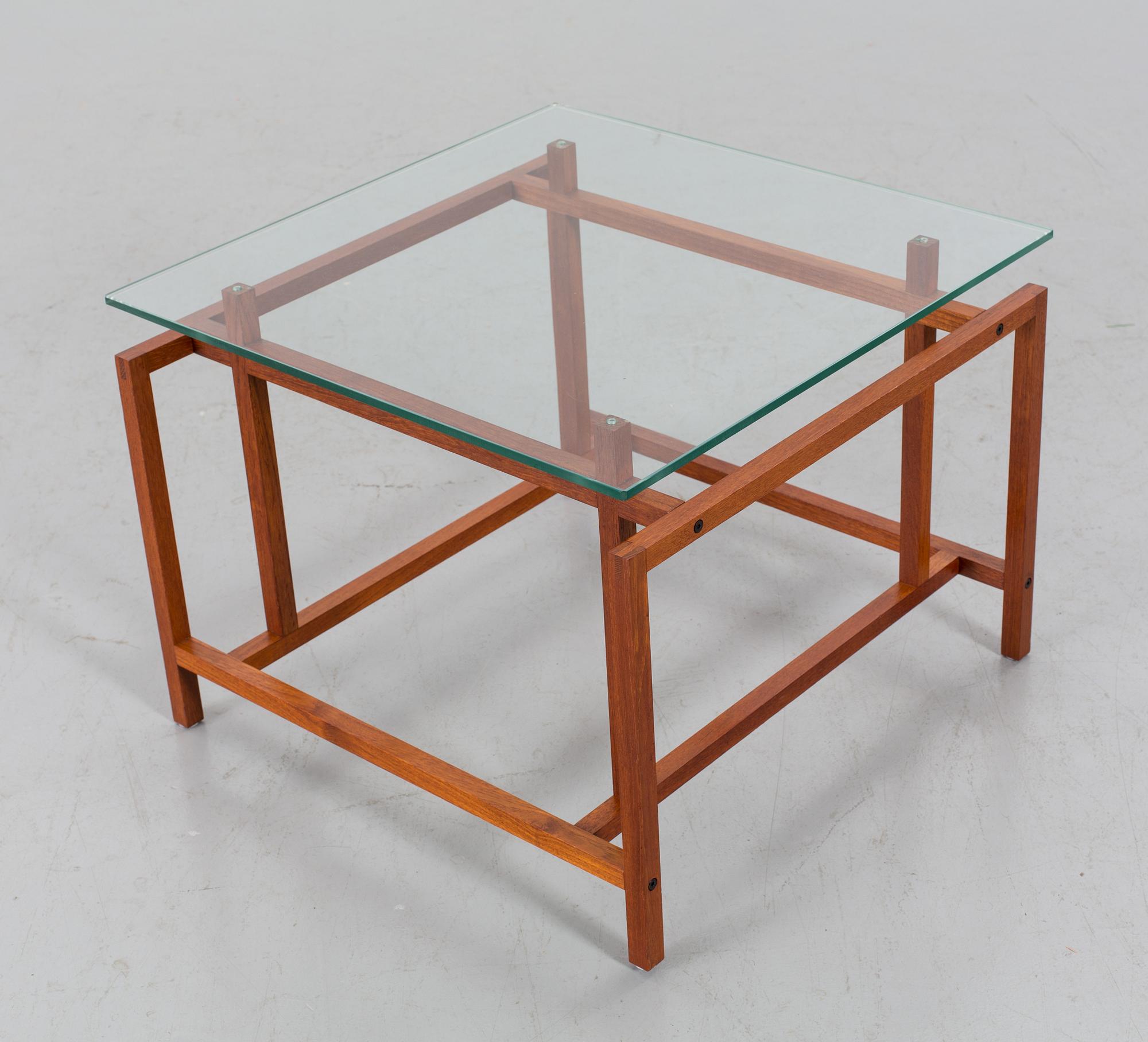 SOFFBORD, Design Henning Nørgaard för Komfort.