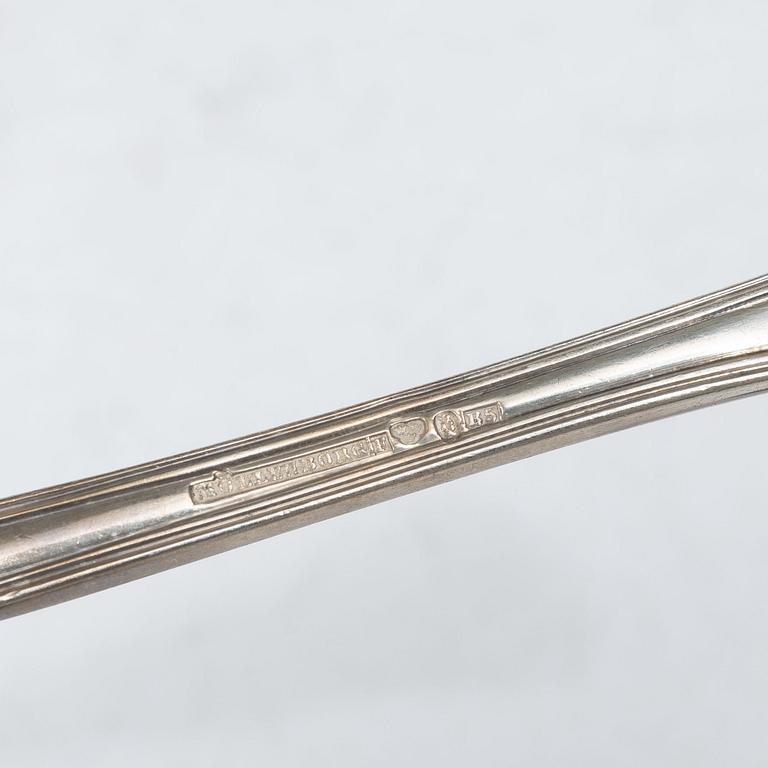 Cutlery, 30 pieces, silver, England and Sweden, including John Walton, Newcastle 1836.