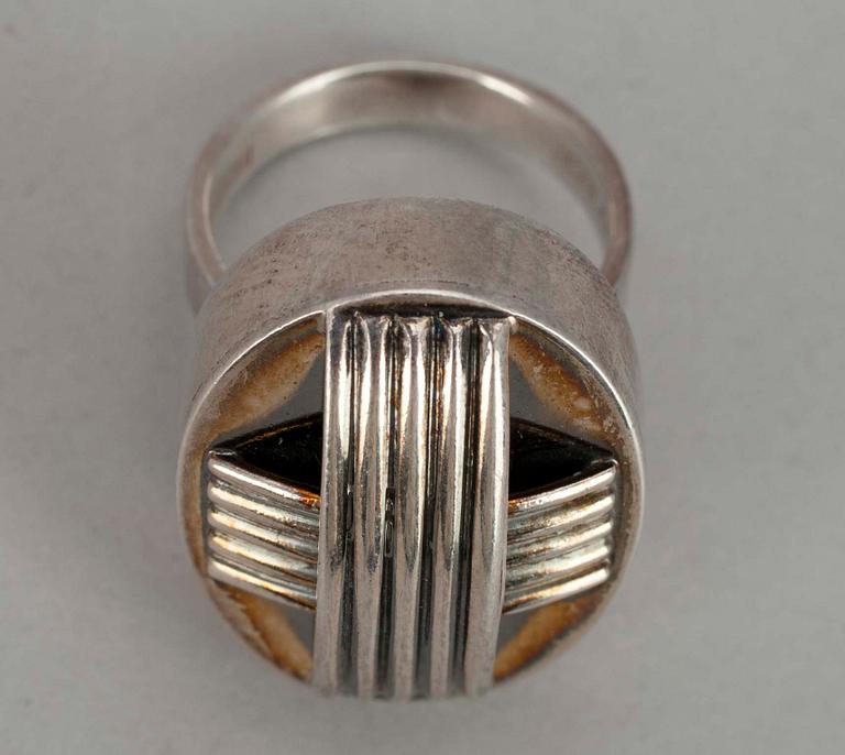 RINGAR, 2 st, sterling silver, E. Granit & Co. Helsingfors 1967. Tot. vikt 18,8 gr.