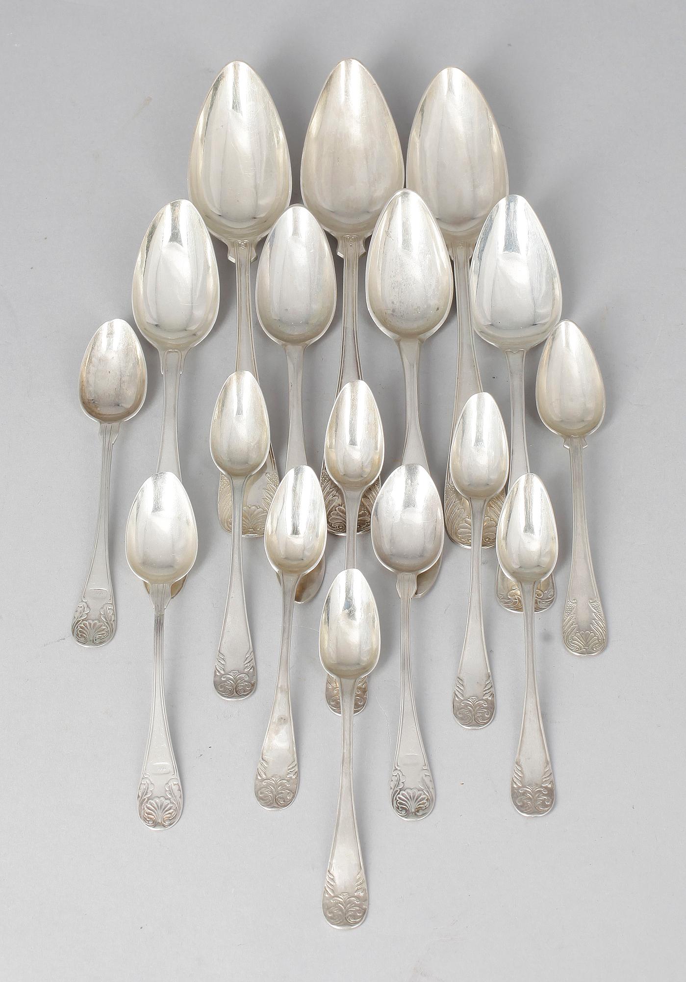 PARTI SKEDAR, 17 st, silver, bl.a. Johan Malmstedt, Göteborg. 1800-1900-tal. Vikt ca 475g.