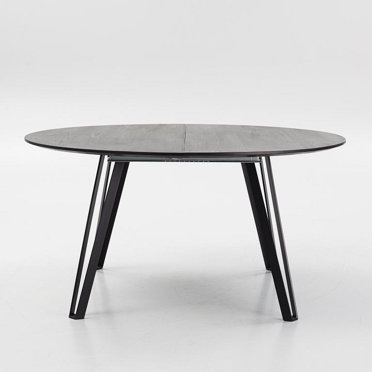 Says Who, a 'Space' dining table from Muubs, Denmark.