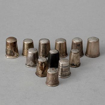 FINGERBORGAR, silver, 12 st. Mestadelen med svensk stämplar, 1900-tal. Tot vikt 32 gram.
