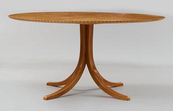 A Josef Frank dining table, Svenskt Tenn, model 1020.
