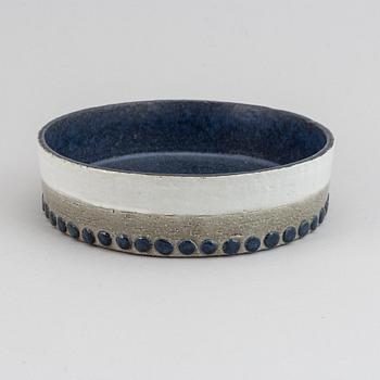 Sylvia Leuchovius, four ceramic dishes and bowls, Rörstrand.