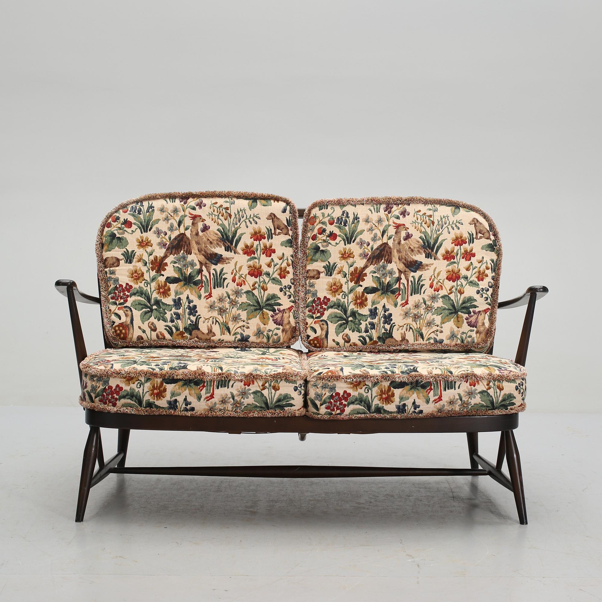 SOFFA OCH BORD, Lucian Ercolani, Ercol, 1900-talets andra hälft.