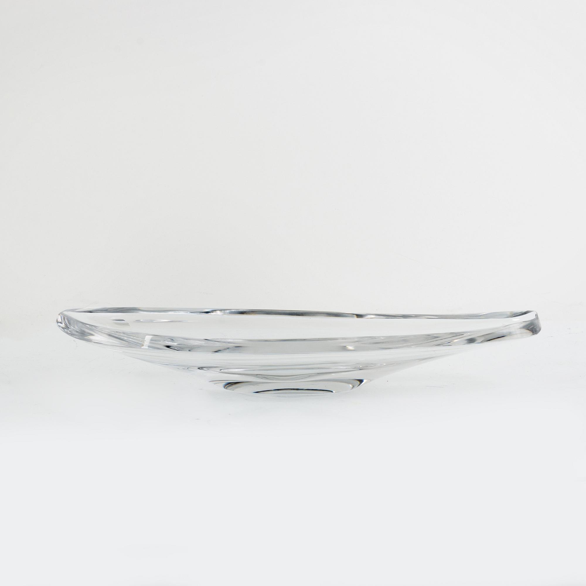 Vicke Lindstrand, a glass bowl, Kosta.