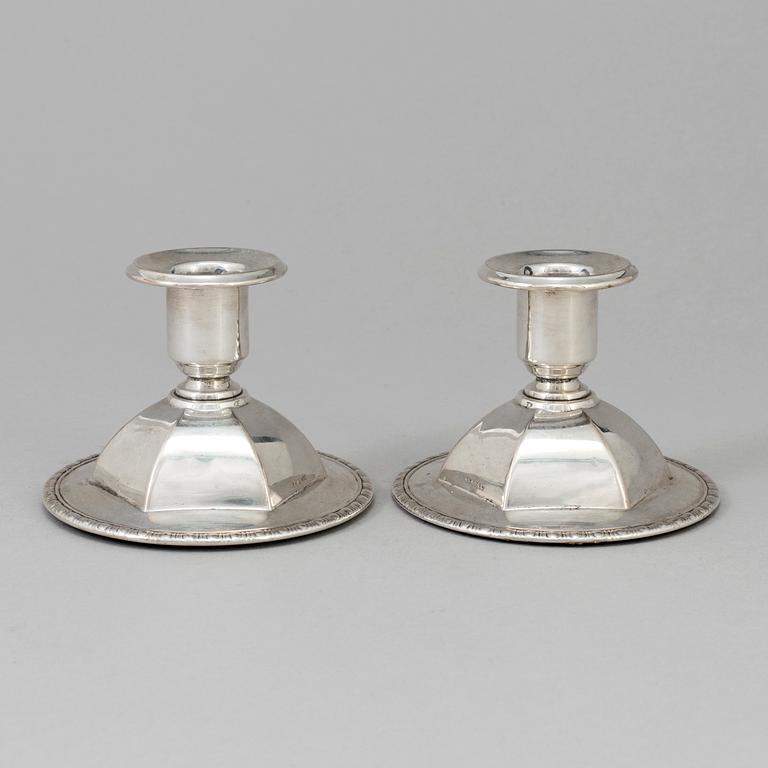 LJUSSTAKAR, ett par, silver, norska stämplar, 1900-talets andra hälft.
