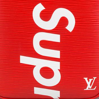 SUPREME, card holder, Louis Vuitton. - Bukowskis