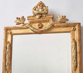 SPEGEL, av Johan Åkerblad (mästare i Stockholm 1758-1799), Gustaviansk.