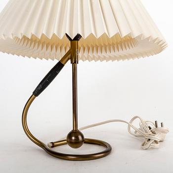 A "306" table lamp by Kaare Klint from the second half of the 20th century.
