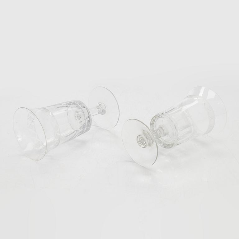 Glasservis, 85 st, "Antica" Nuutajärvi, Notsjö. I produktion 1900-1969.