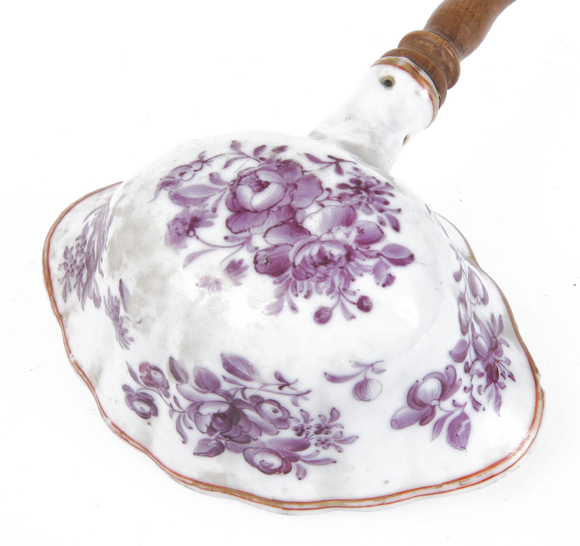 SLEV, porslin, 1700/1800-tal.