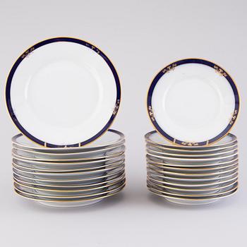 A 70-pcs set of dinnerware and for coffee, Arabia Finland 1932-1949.