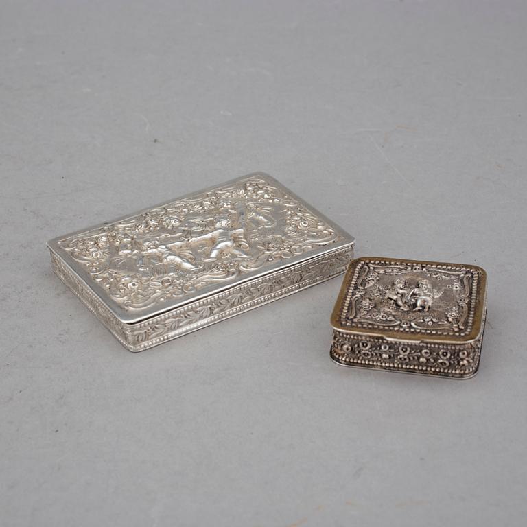 DOSOR, 2 st, silver, Tyskland, 1900-talets första hälft. Vikt 161,5 g.